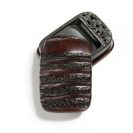 AN INKSTONE WITH BAMBOO ROOT BOX AND COVER