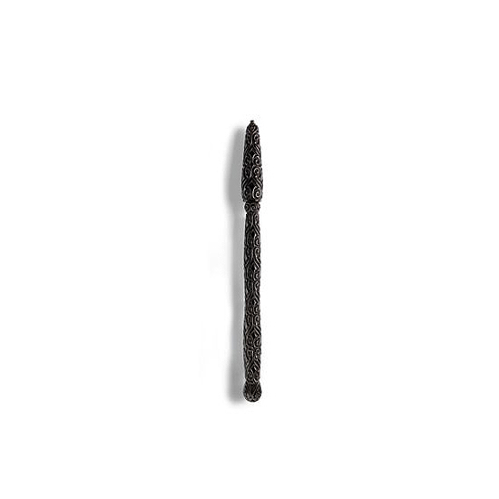 A CARVED BLACK ‘GURI’ LACQUER BRUSH